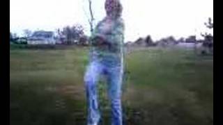 Randomly Screaming Girl-Can-Can