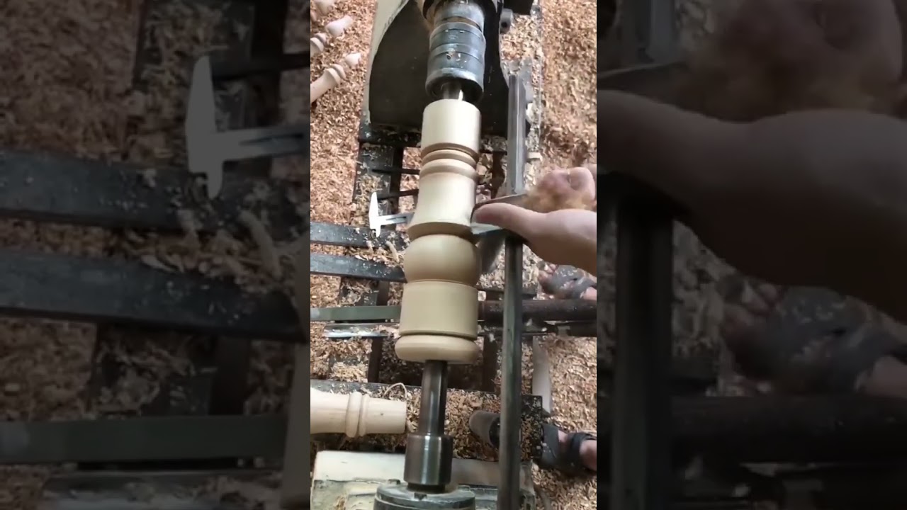Woodcraft | Wood Turner | Wood lathe Machine | लकड़ी खराद मशीन - कैसे खाट का पावा बनता है |