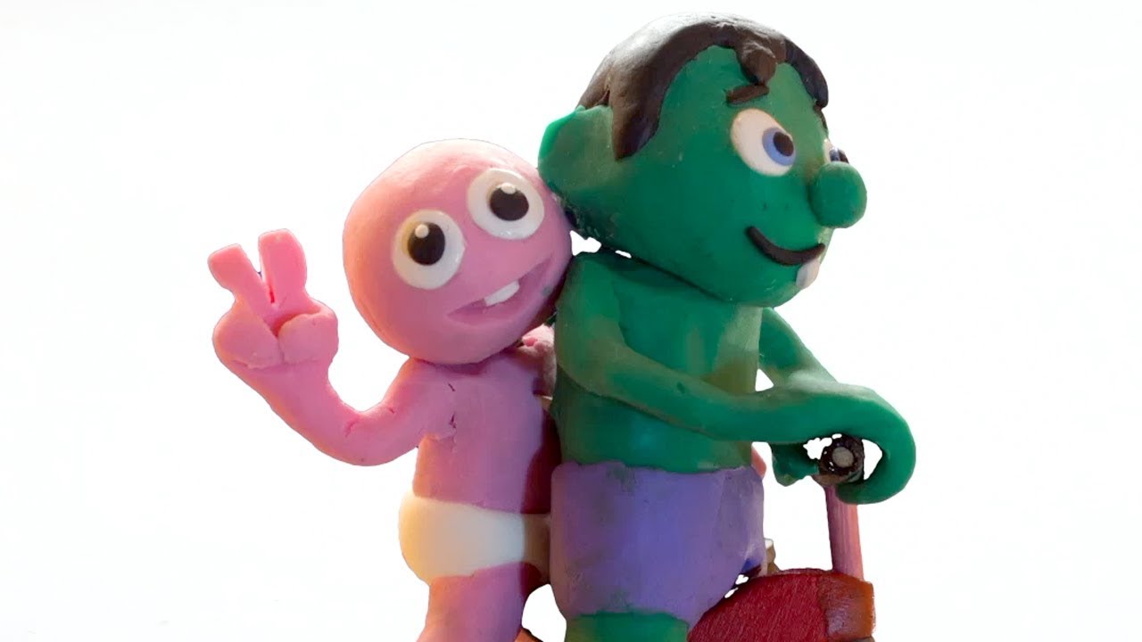 funny pranks videos Hulk & Babygum bike race 💕Superhero Play Doh Stop motion videos for kids