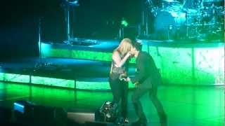 Download Lagu Kelly Clarkson - Since U Been Gone - 20/10/12 MP3