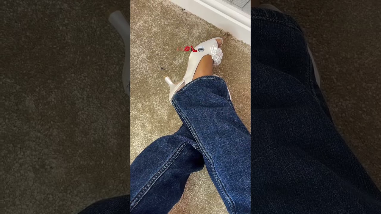 SUMMER IS ROUND THE CORNER 