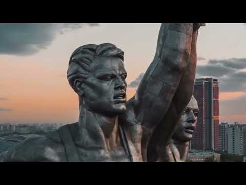 Скульптура Рабочий и колхозница