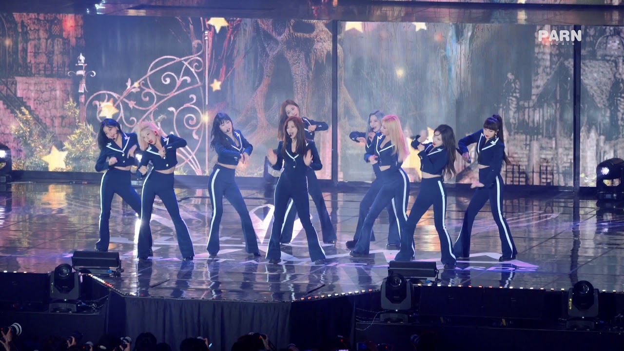 트와이스 Twice The Fact Music Awards Yesoryes Dtna Youtube 트와이스 Twice The Fact Music Awards Yesoryes Dtna Youtube