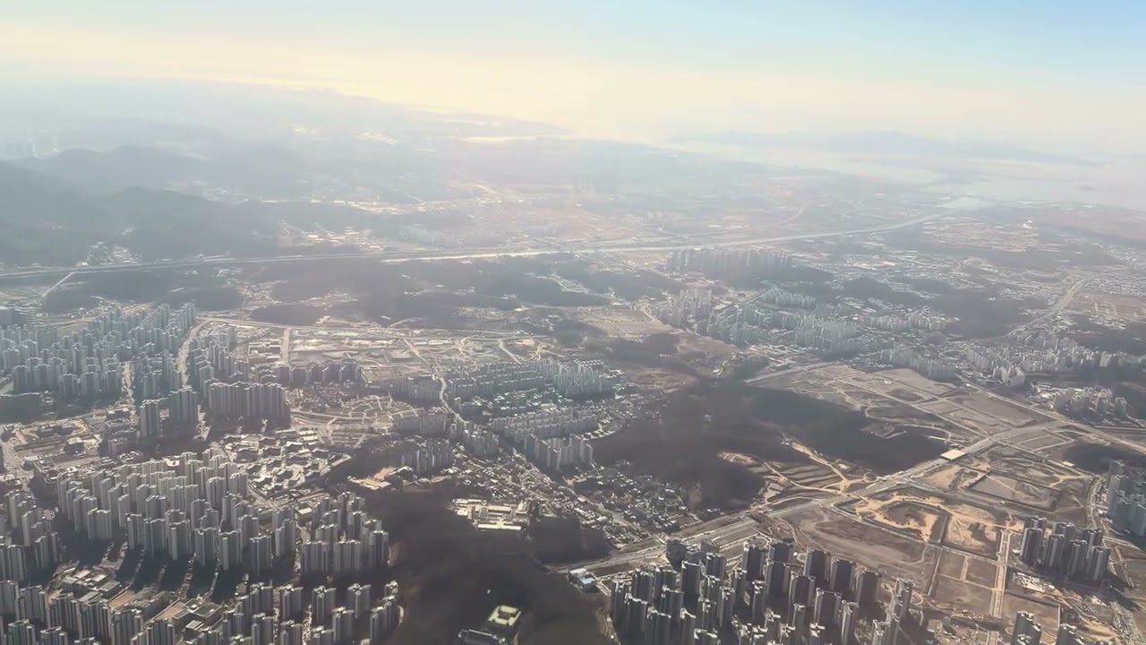 Airplane ASMR - Real Flight - Boeing 737 HL8738 - RKSS-RKPC Take off