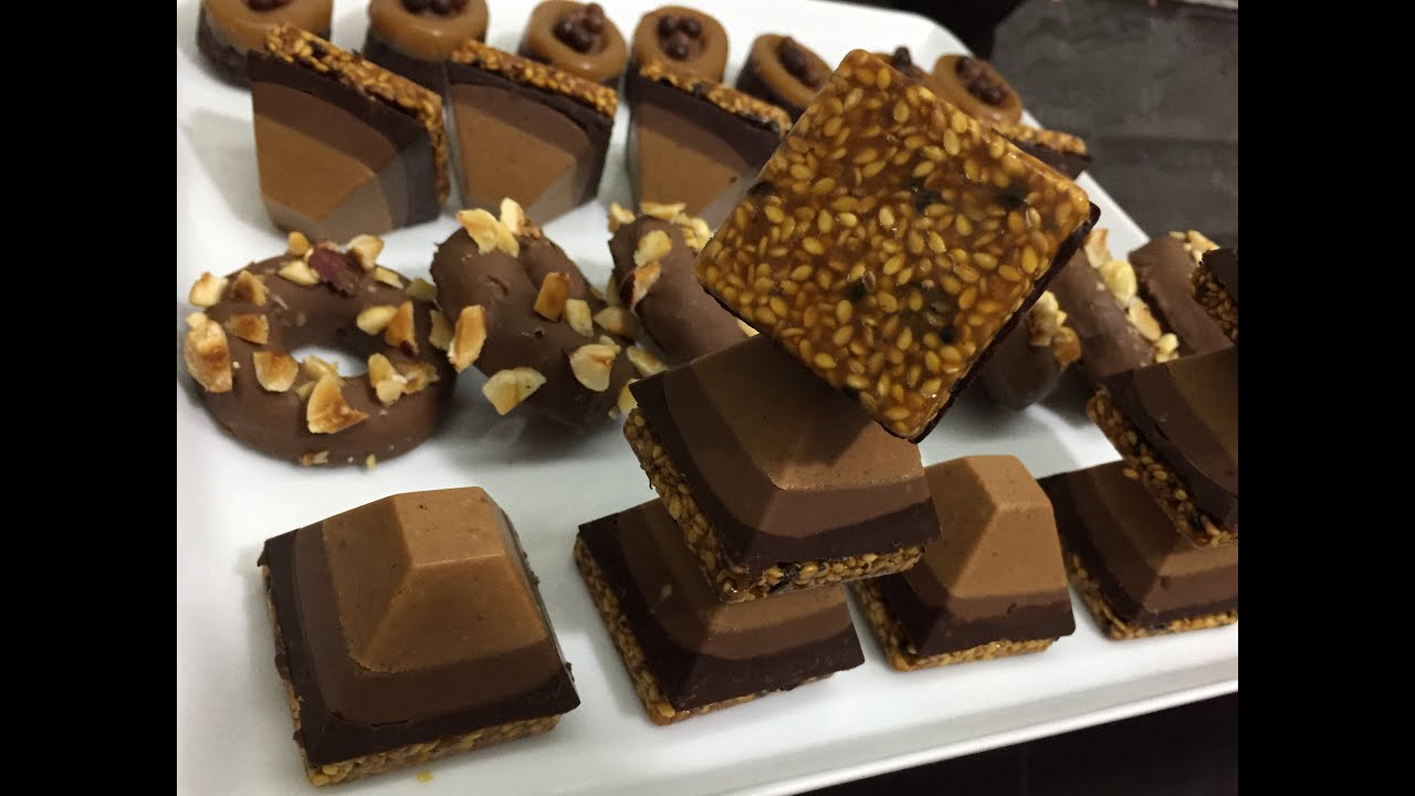 Pyramide Gianduja - بيراميد جاندوجا و النوكاتين