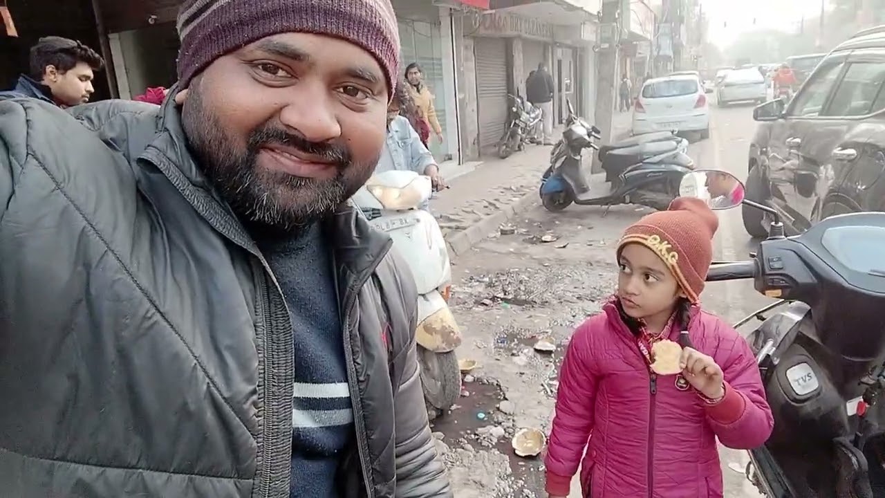 Achanak nikal pade ghumne k liye