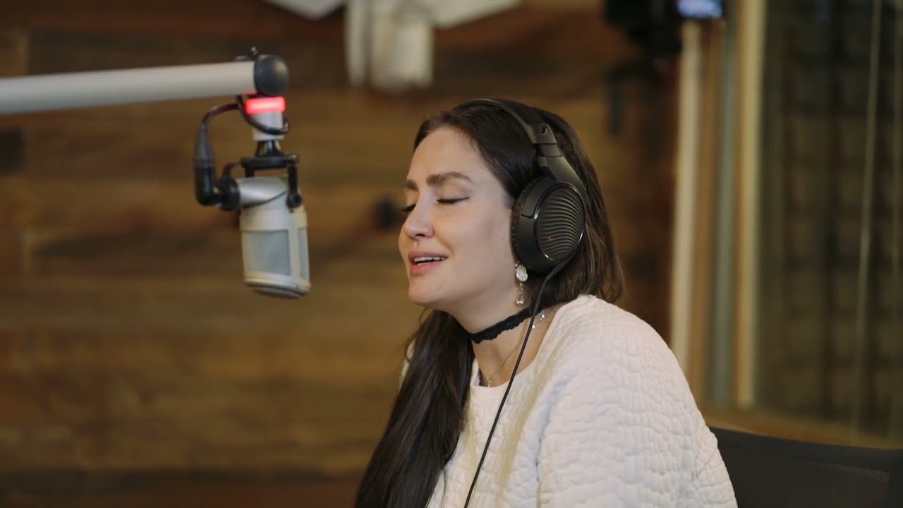 Celia Lora nos habla del tatuaje que tiene en honor a su primer amor en #LaCaminera