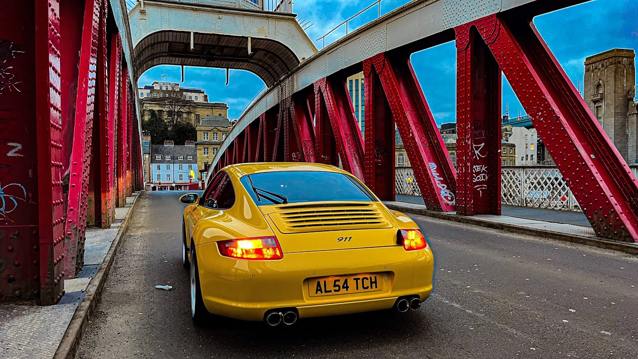 Christmas Morning in a Porsche 997 // Drive 12