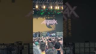 Anthrax Indians #metal #metalmusic #concert #anthrax #livemetal #thrasthrashing al hing #metal