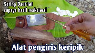 Beginilah cara menggunakan alat pengiris keripik singkong yang benar