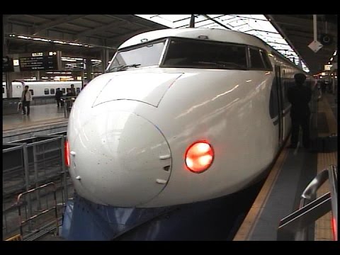 新幹線愛称版　ひかり&こだま 東海道新幹線に「夢の車両」登場！ 伝統の“青帯”が消えた