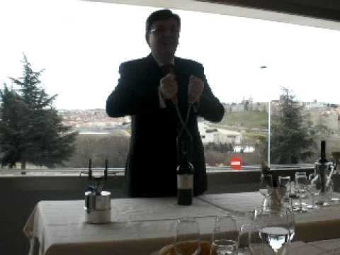 Degollar una botella de vino de Oporto