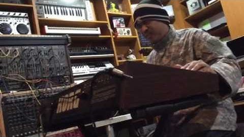 Korg mono poly PERFORMANCE