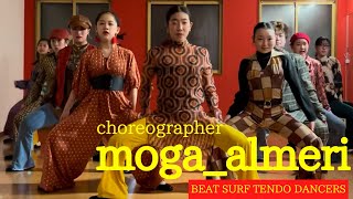 moga almeri choreograph , Doing It To Death