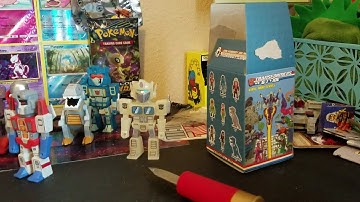 Opening 10 Gi Joe vs transformers blind boxes from kid robot!