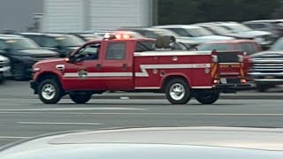 *NICE SIREN USAGE* Crescent City Fire & Rescue Engine 5111 and Squad 5175 Responding Code 3 