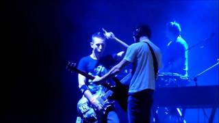 Linkin Park feat. The Pez Bros! - Faint (Live, Sydney, 15/12/10)