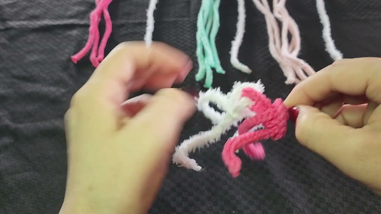 How to tie the bows. ((No sound)) 🙃