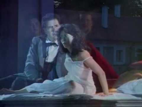 Akiko Nakajima in La Traviata