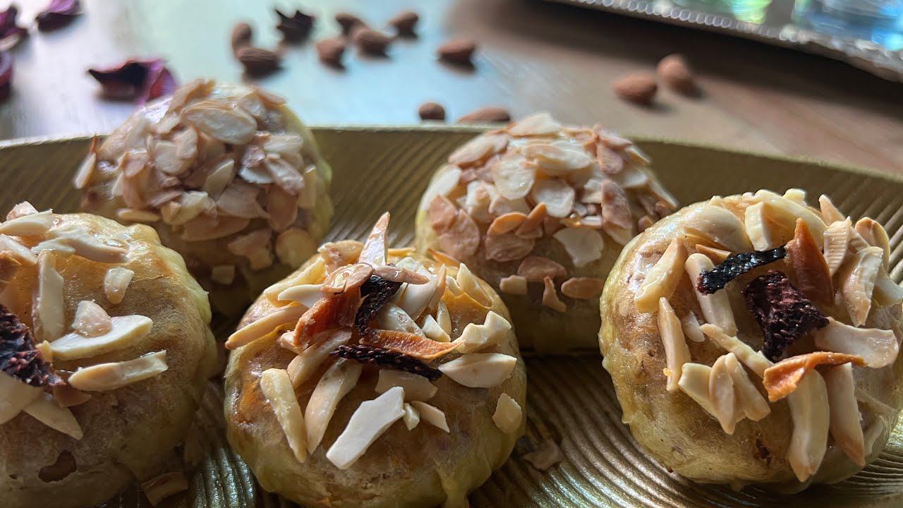 بخطوات بسيطة حضري بسطيلات الدجاج و اللوز  …بمذاق فخم!