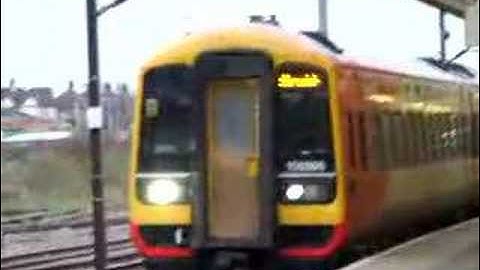 class 158 2tone at peterborough