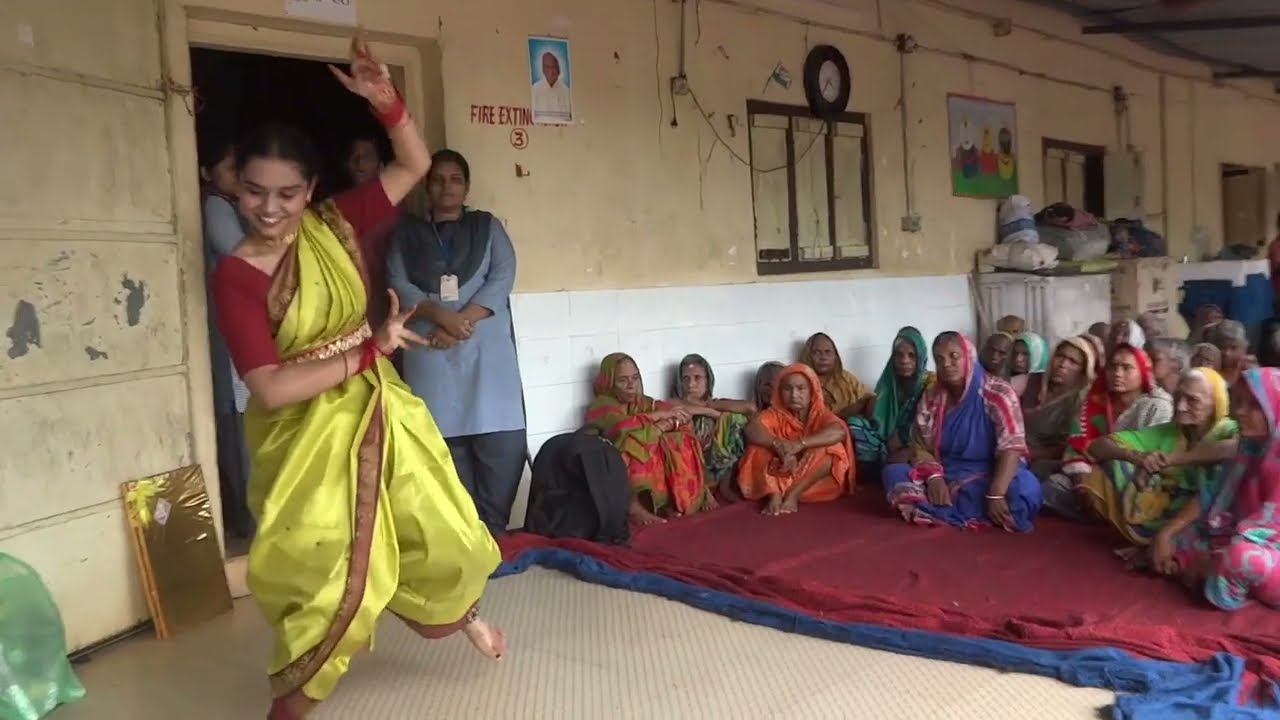 A Visit to Sevak Old Age Home 2023 by DRIEMS Nursing College Student 