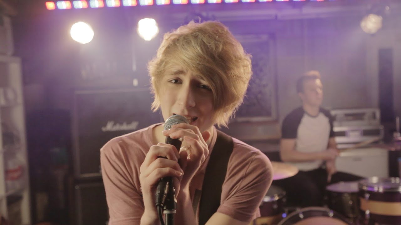 Watch StakeOut - Earthquake (Official Music Video) on YouTube Watch StakeOut - Earthquake (Official Music Video) on YouTube