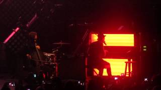 OneRepublic-Apologize-London 3/27/14