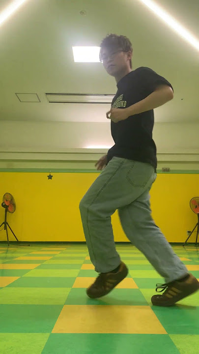 [ Ross Couch - Break Of Day ] 動きの切り目のタイミングを単純化しない意識 House Dance Freestyle
