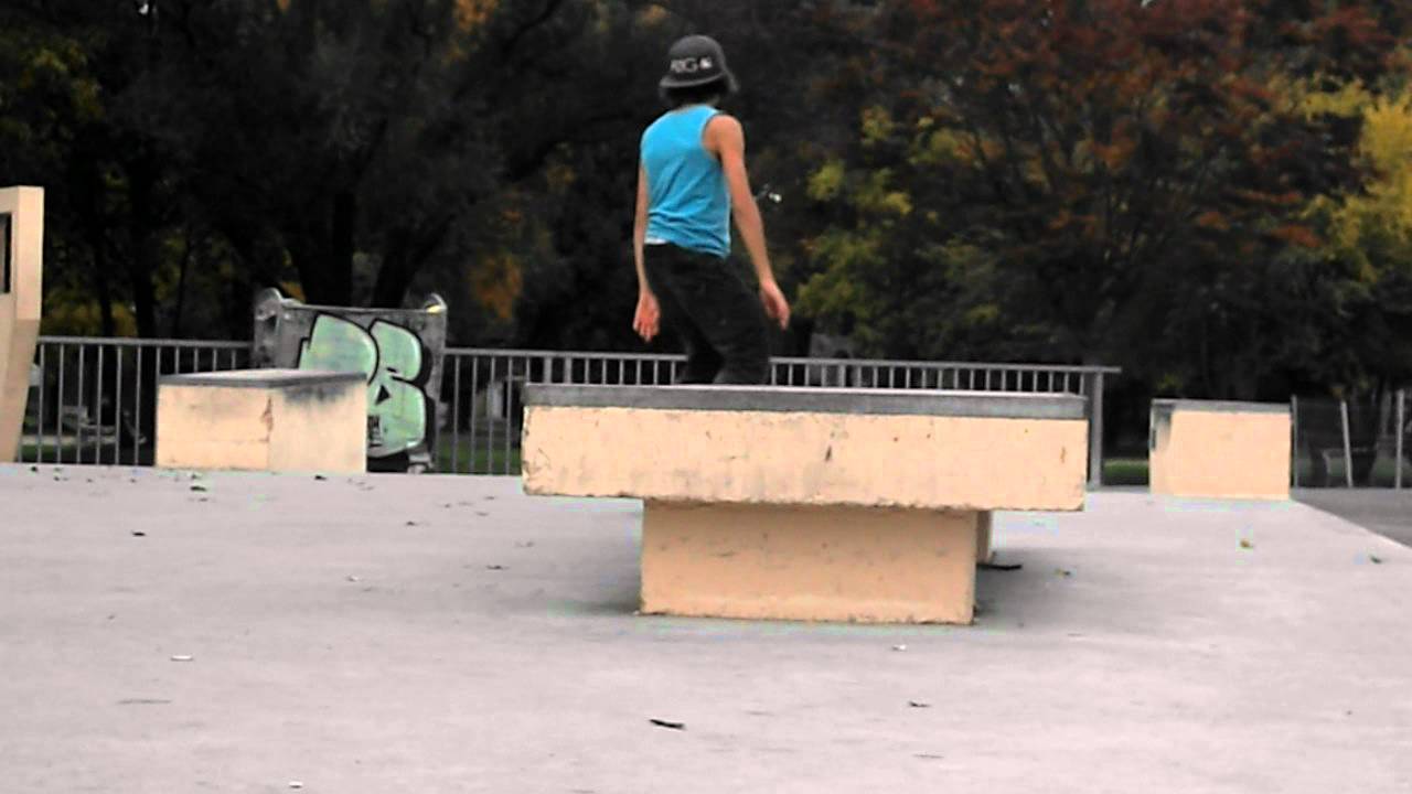 board slid (back) YouTube