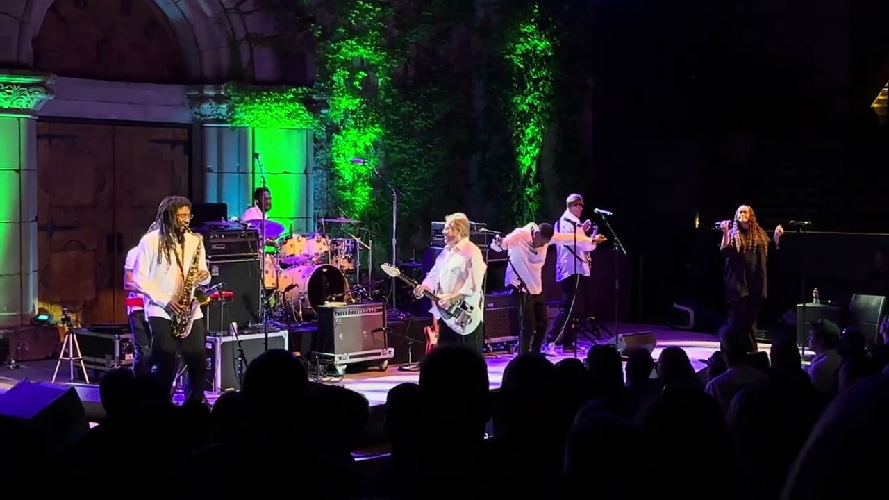 2023.09.03 // General Public // I'll Take You There (live, cover) // Mountain Winery // Saratoga, CA