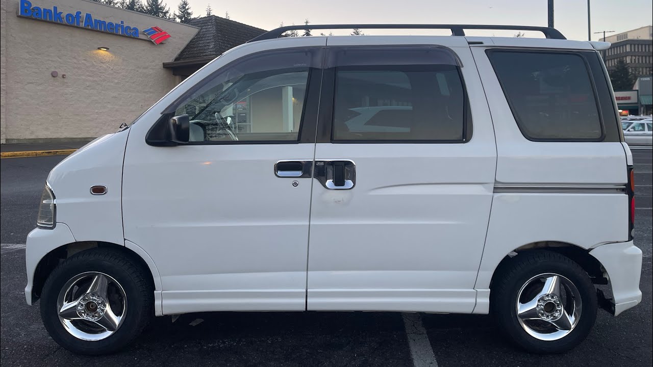 1999 Daihatsu ATRAI CUSTOM TURBO mini VAN  4WD 5SPD  S230V