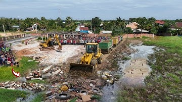 Clean Up The Trase Project!! skill Dozer Komatsu Push Soil & Truck Dumping Soil into water​ 100% com