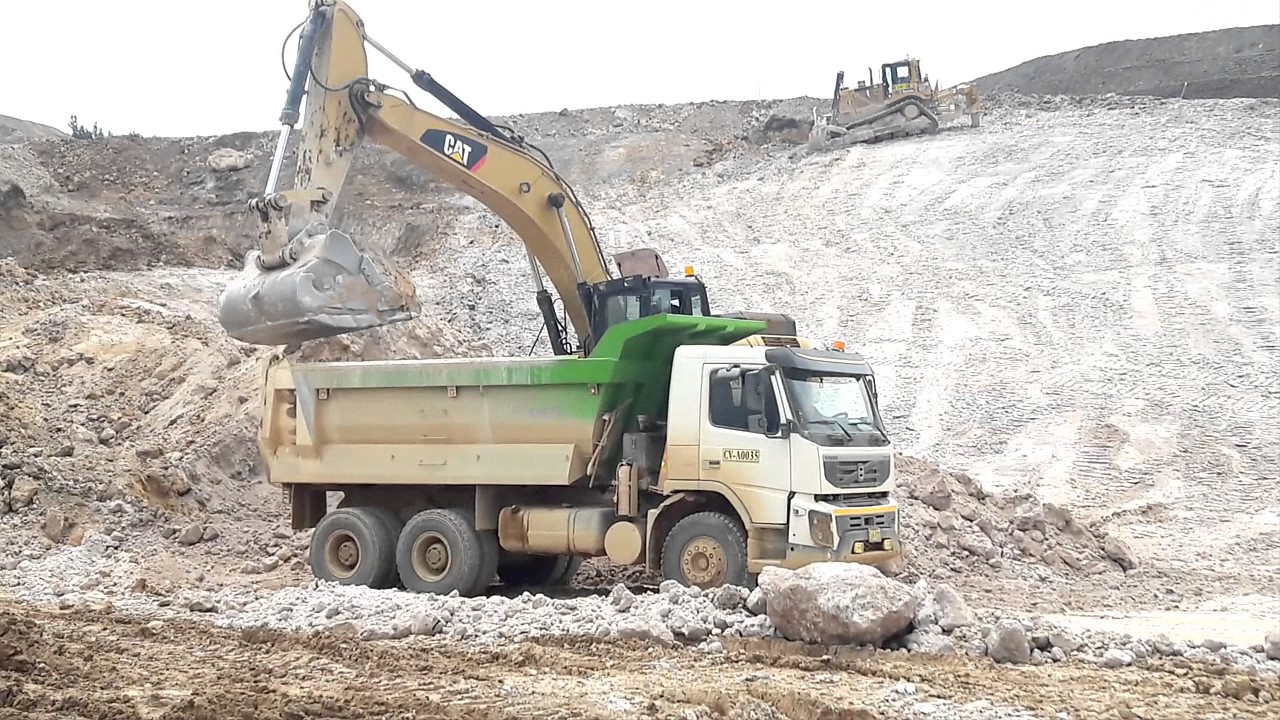 Proceso de Movimiento de Tierras Mineria a Tajo Abierto