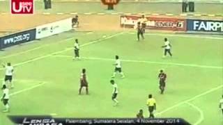 Highlight Persipura Vs Pelita Bandung Raya (2-0) ISL 8 Besar 2014