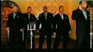 Watch Temptations How Could He Hurt You video