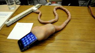 iPhone充電ケーブル