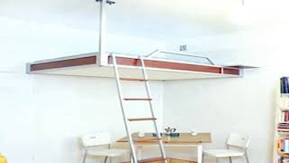 3X3 House 18 M2 House, 22.5 Cubic Meter Of Air First Floor. And About 10 Second Floor.