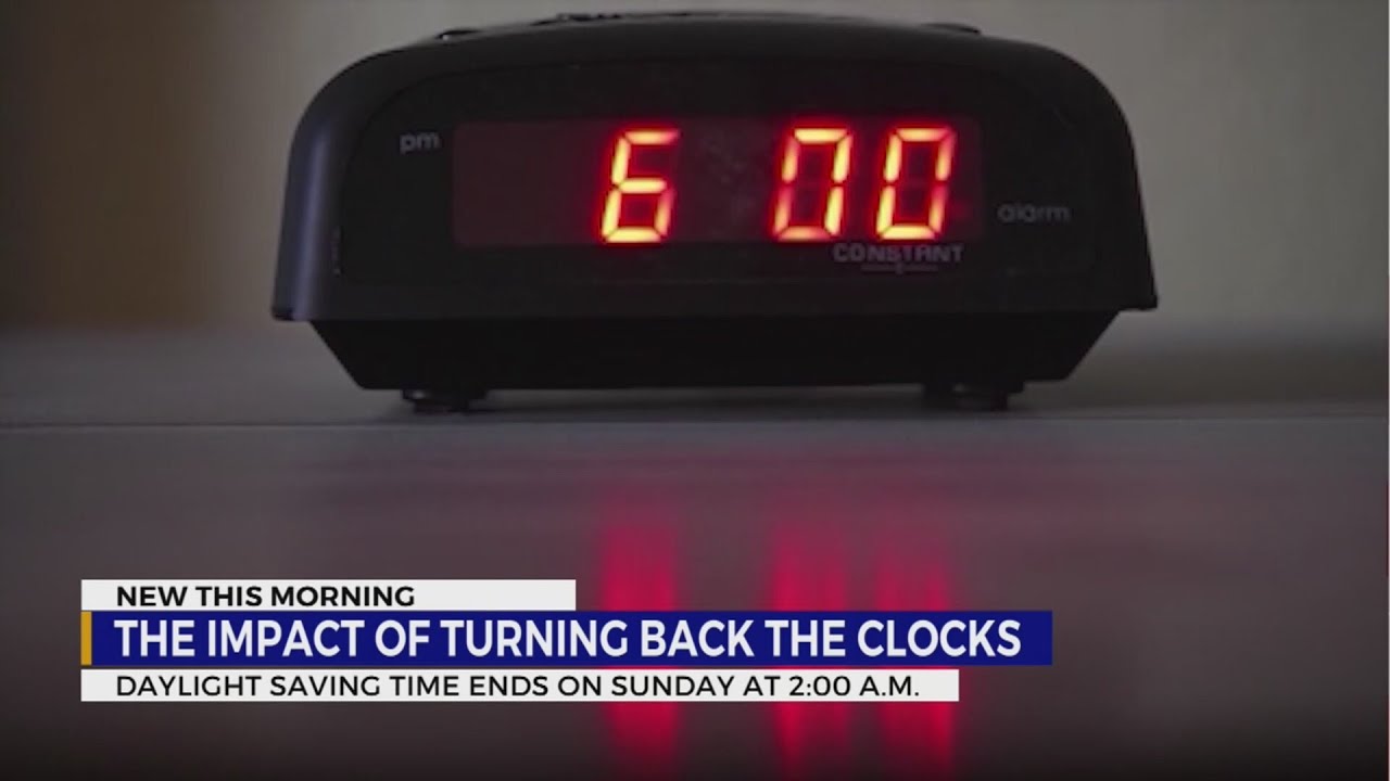 Daylight saving time: The impact of turning back the clocks - YouTube