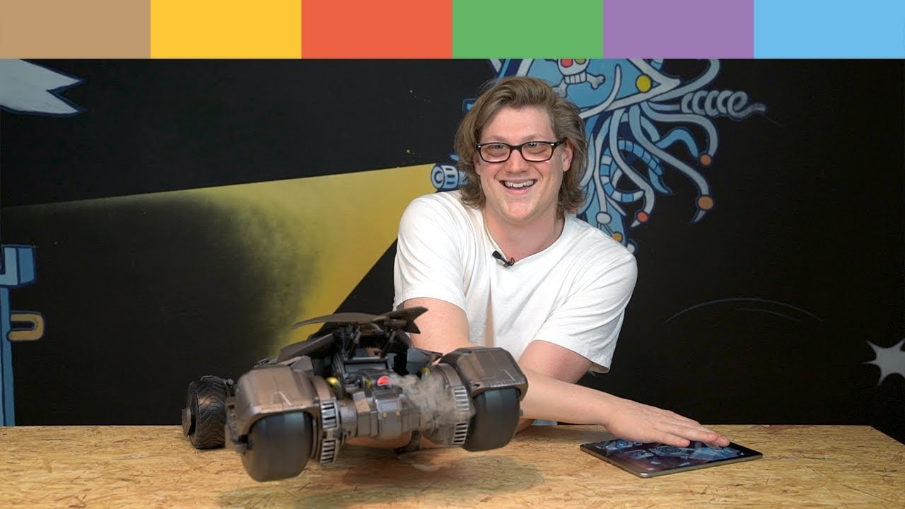 Wie begeisterst man Ramon? Mit einem Ferngesteuerten Batmobil! - YouTube