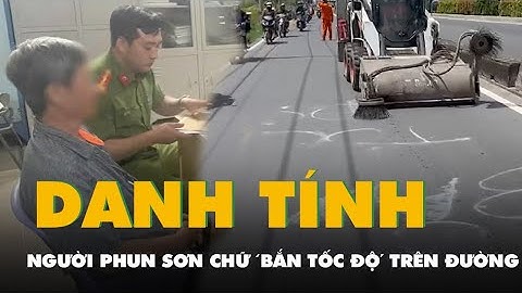 Người đàn ông phun sơn chữ 