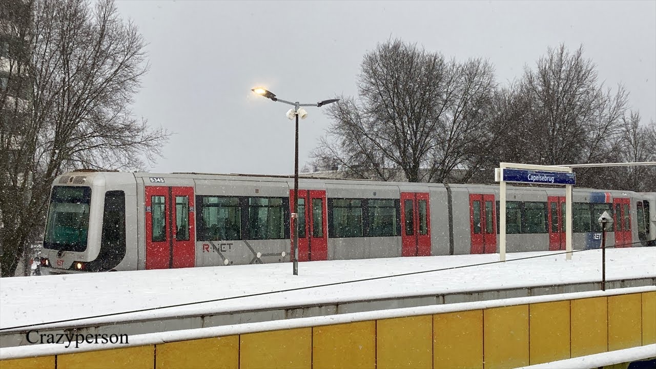 Sneeuw en RET Metro's Capelsebrug Rotterdam | Lijn A B C | 2026