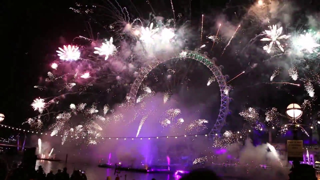 London Fireworks 2016 - The Whole Evening