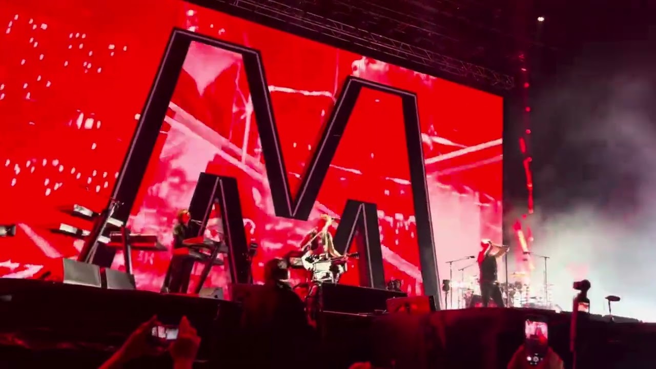 Depeche Mode - Personal Jesus (live) Mexico City