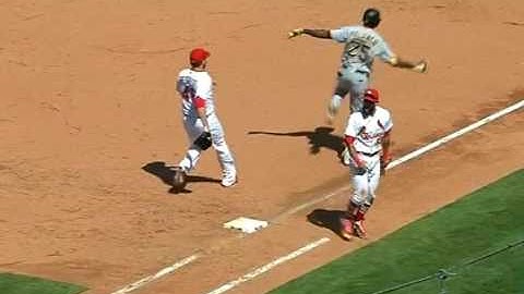 Matt Carpenter makes diving stop slides to first