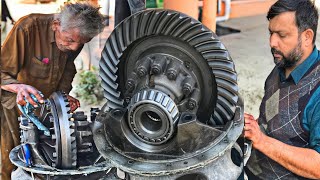 How to Repair Differential Gear Of A Isuzu truck ☆REBUILD Isuzu truck Broken Rear Differential