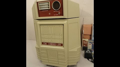 Hero Jr Special Occasions cartridge demo - Heathkit Robot