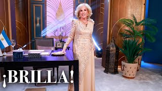 Fuera De Serie Mirtha Se Presentó Con Un Vestido Dorado Con Encajes De Extrema Belleza