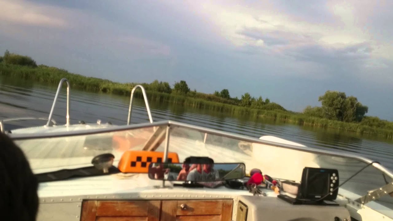 Аренда лодки на волге