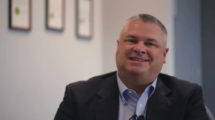 Roberts 2021 Alumnus of the Year | Randy Barker '91